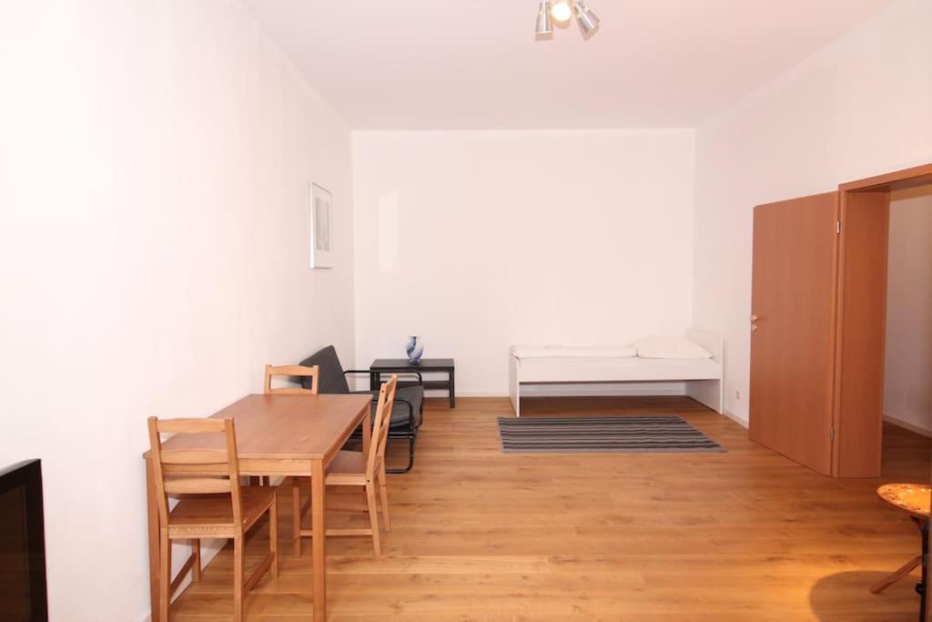 Mainhatten Apartment Francoforte sul Meno Camera foto