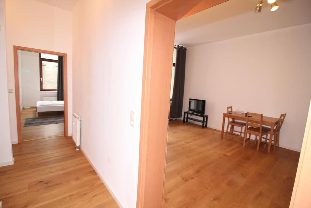 Mainhatten Apartment Francoforte sul Meno Camera foto